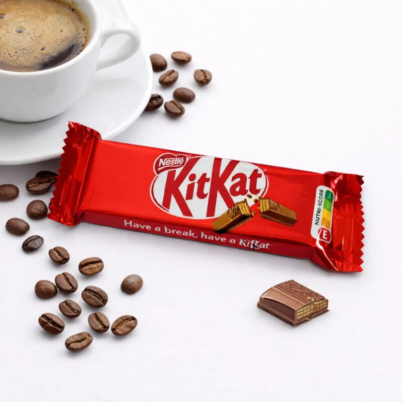 KitKat 2finger, oplatka s kakaovou náplní v mléčné čokoládě - 20,7g